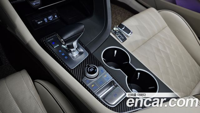 Genesis G70 2020 — photo 12