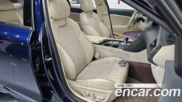 Genesis G70 2020 — photo 18