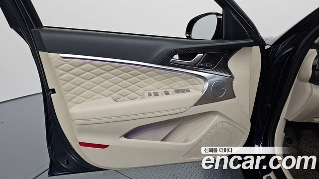 Genesis G70 2020 — photo 14