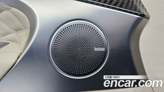 Genesis G70 2020 — photo 37