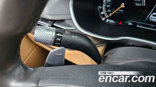 Genesis G80 2021 — photo 29