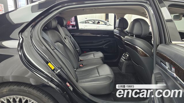 Genesis G90 2020 — photo 17