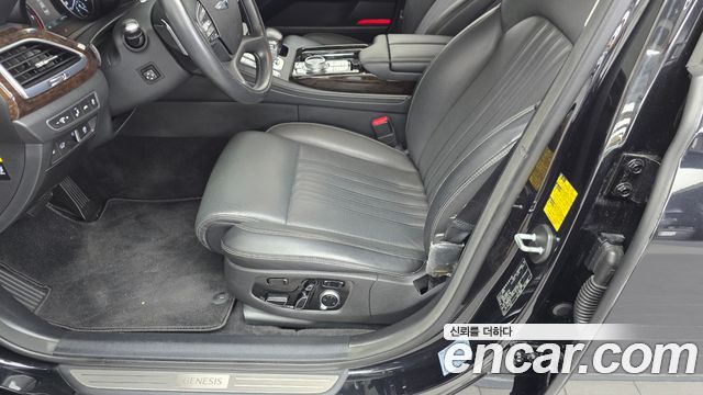 Genesis G90 2020 — photo 24