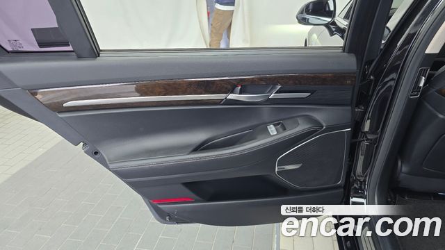 Genesis G90 2020 — photo 15
