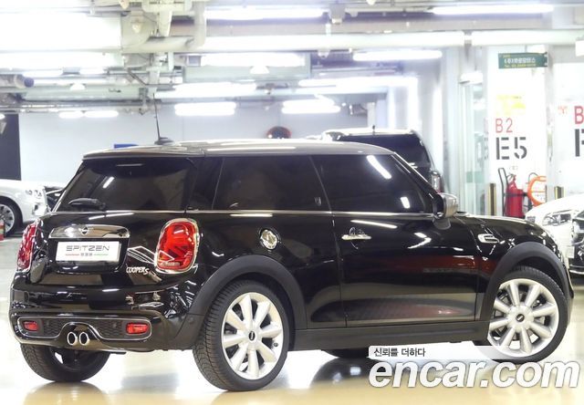 Mini Cooper 2020 — photo 3