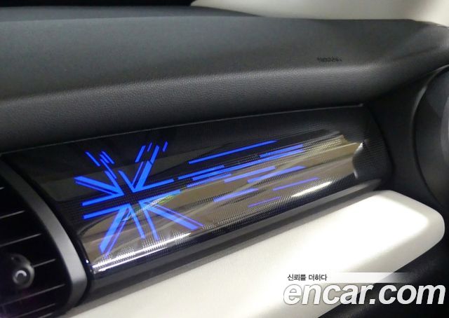 Mini Cooper 2020 — photo 14