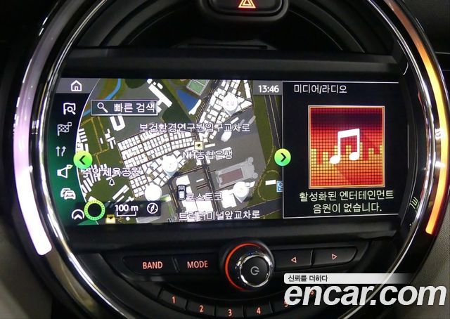 Mini Cooper 2020 — photo 15