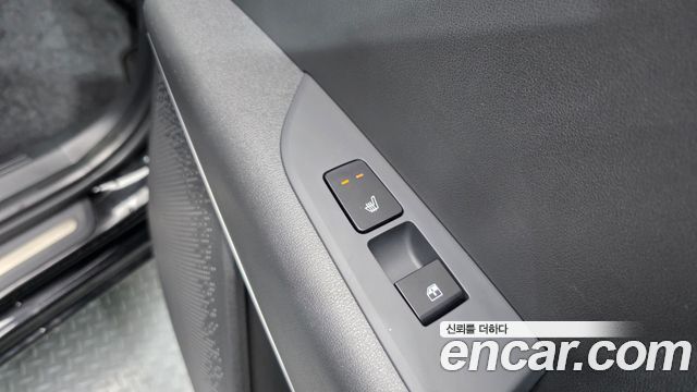 Kia Niro 2023 — photo 25