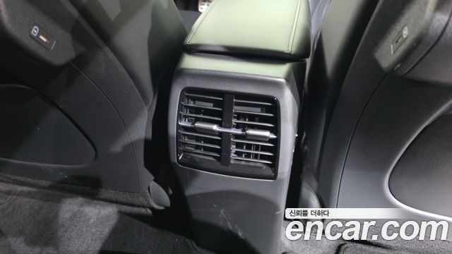 Kia Niro 2023 — photo 35