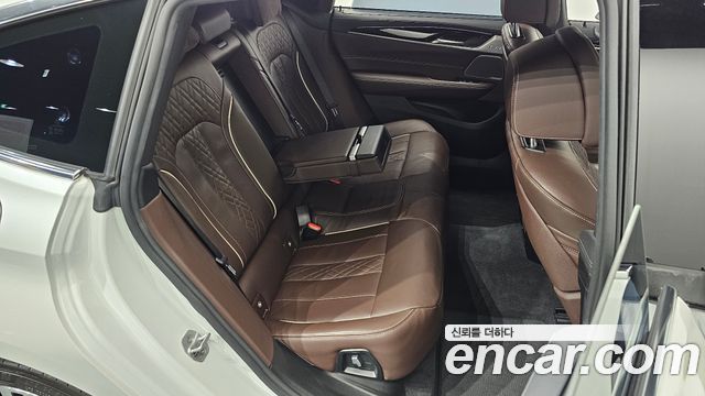BMW Gran Turismo 2023 — photo 17