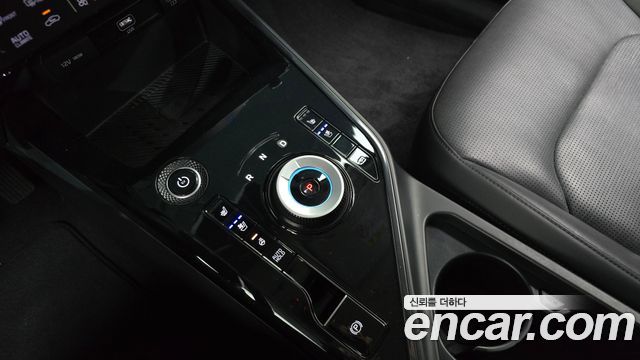 Kia Niro 2023 — photo 12