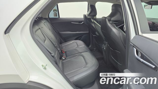 Kia Niro 2023 — photo 24