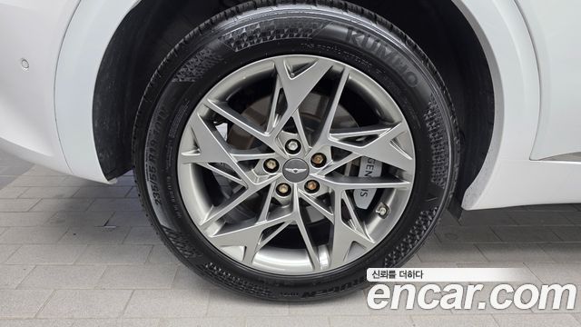 Genesis GV70 2024 — photo 5