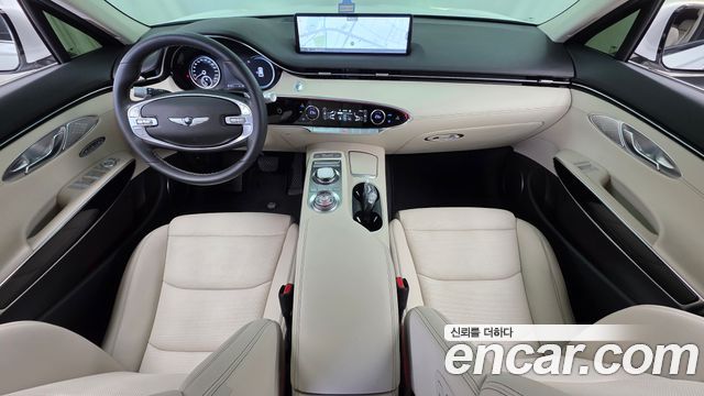 Genesis GV70 2024 — photo 10