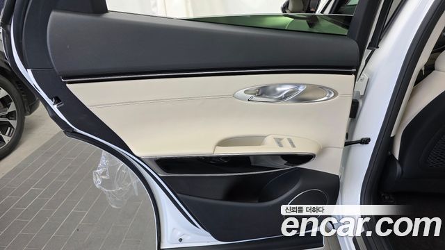 Genesis GV70 2024 — photo 15
