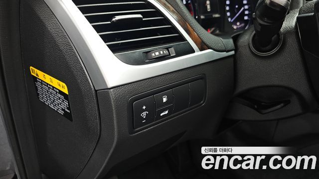 Hyundai Genesis 2015 — photo 23