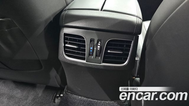 Hyundai Genesis 2015 — photo 30