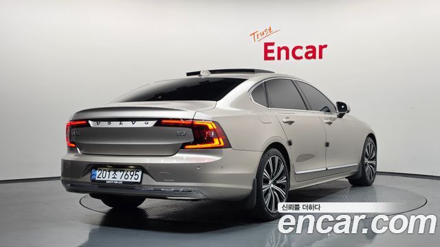 Volvo S90 2024 — photo 2
