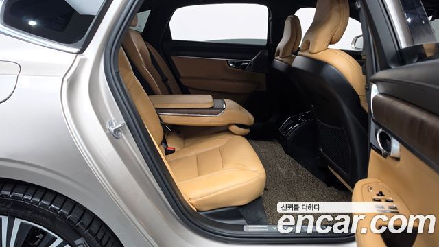 Volvo S90 2024 — photo 17