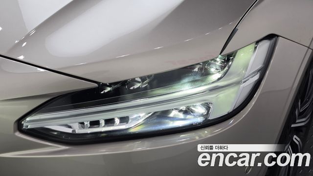 Volvo S90 2024 — photo 8