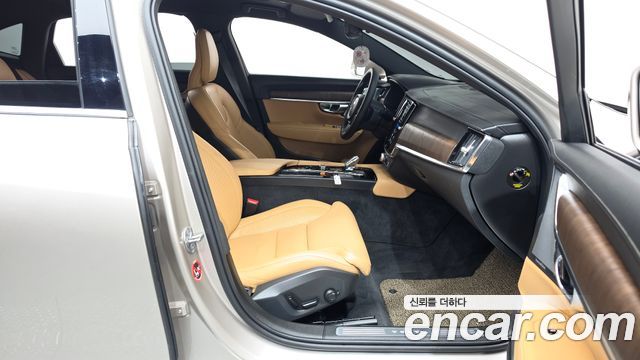 Volvo S90 2024 — photo 16