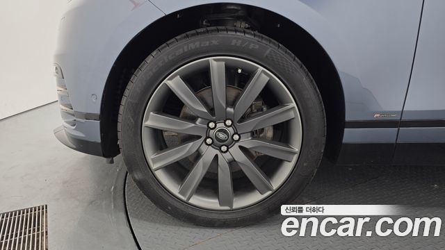 Land Rover Range Rover Velar 2018 — photo 5