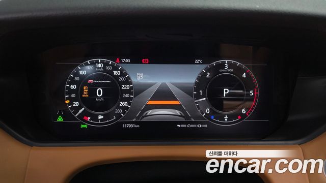 Land Rover Range Rover Velar 2018 — photo 11