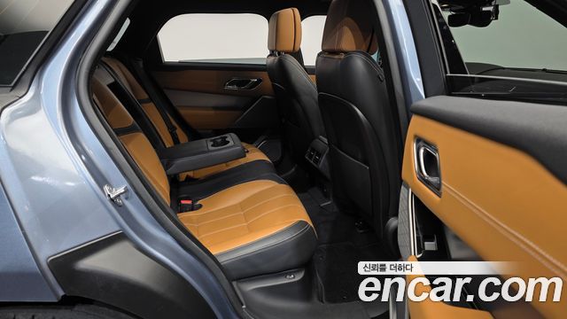 Land Rover Range Rover Velar 2018 — photo 18
