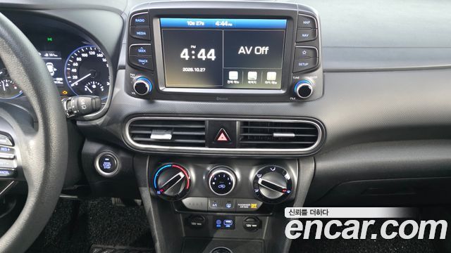 Hyundai Kona 2018 — photo 14