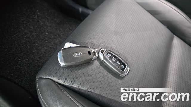 Hyundai Kona 2018 — photo 18