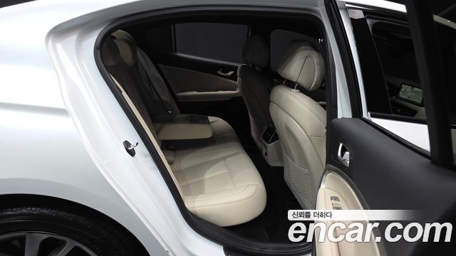 Genesis G70 2024 — photo 18