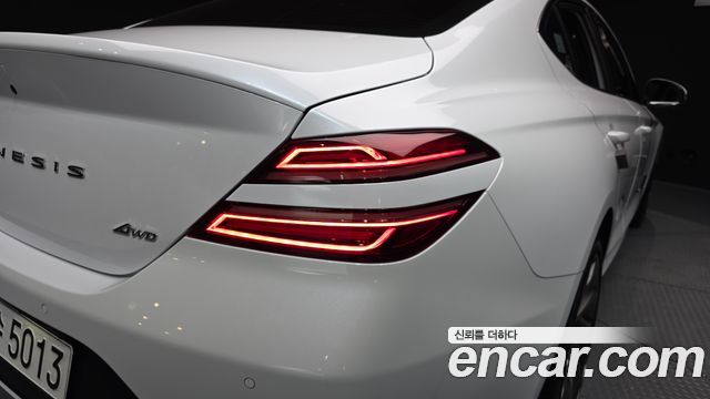 Genesis G70 2024 — photo 9