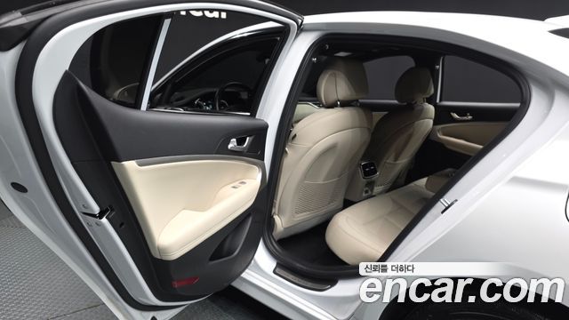Genesis G70 2024 — photo 16