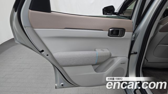 Kia EV4 2026 — photo 15