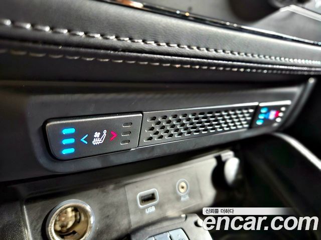 KG Mobility Rexton 2019 — photo 28