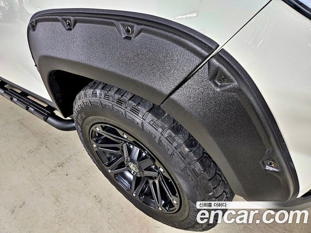 KG Mobility Rexton 2019 — photo 38