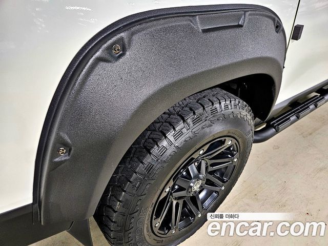 KG Mobility Rexton 2019 — photo 39