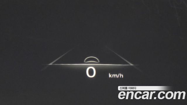 Genesis GV70 2023 — photo 15