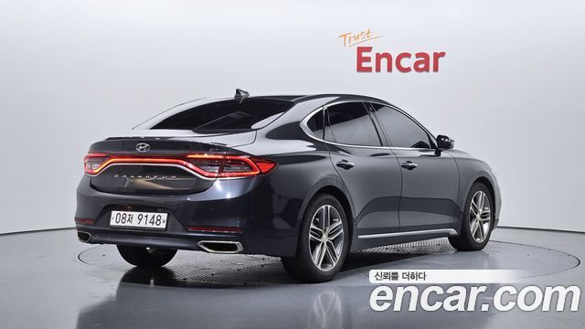 Hyundai Grandeur 2018 — photo 2