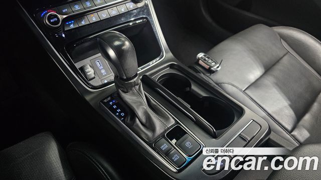 Hyundai Grandeur 2018 — photo 9