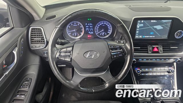 Hyundai Grandeur 2018 — photo 13