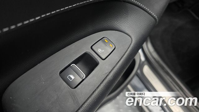 Hyundai Grandeur 2018 — photo 19