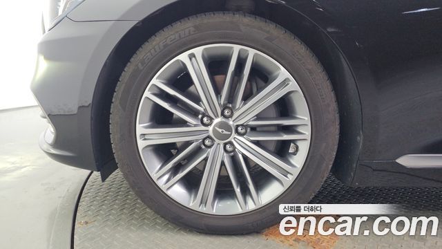 Genesis G80 2019 — photo 5
