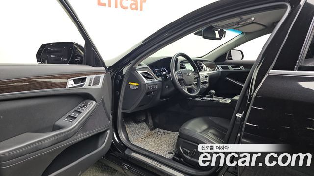Genesis G80 2019 — photo 10