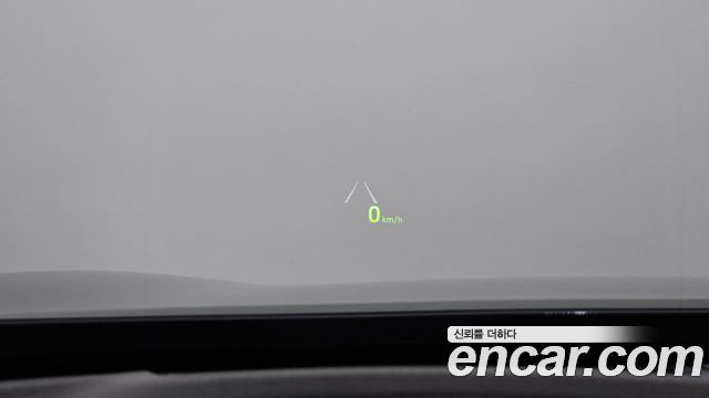 Genesis G80 2019 — photo 18