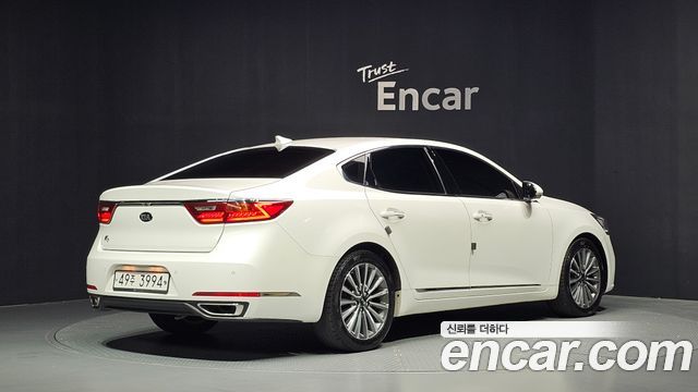 Kia K7 2019 — photo 2