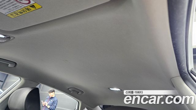 Kia K7 2019 — photo 24