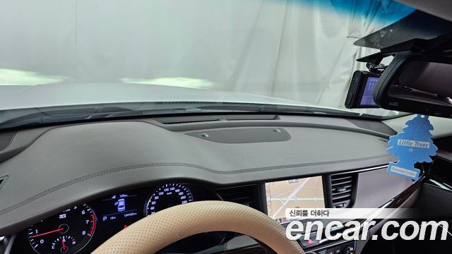 Kia K7 2019 — photo 32