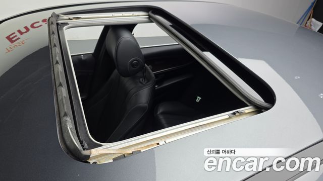 Mercedes-Benz E-Class 2018 — photo 25