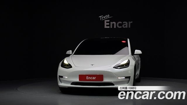 Tesla Model 3 2022 — photo 3